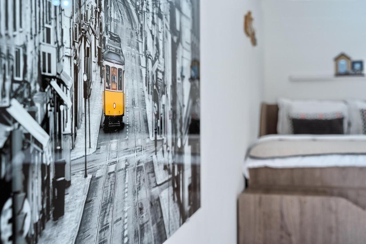 Terrace Apartment Danny Каштела Экстерьер фото